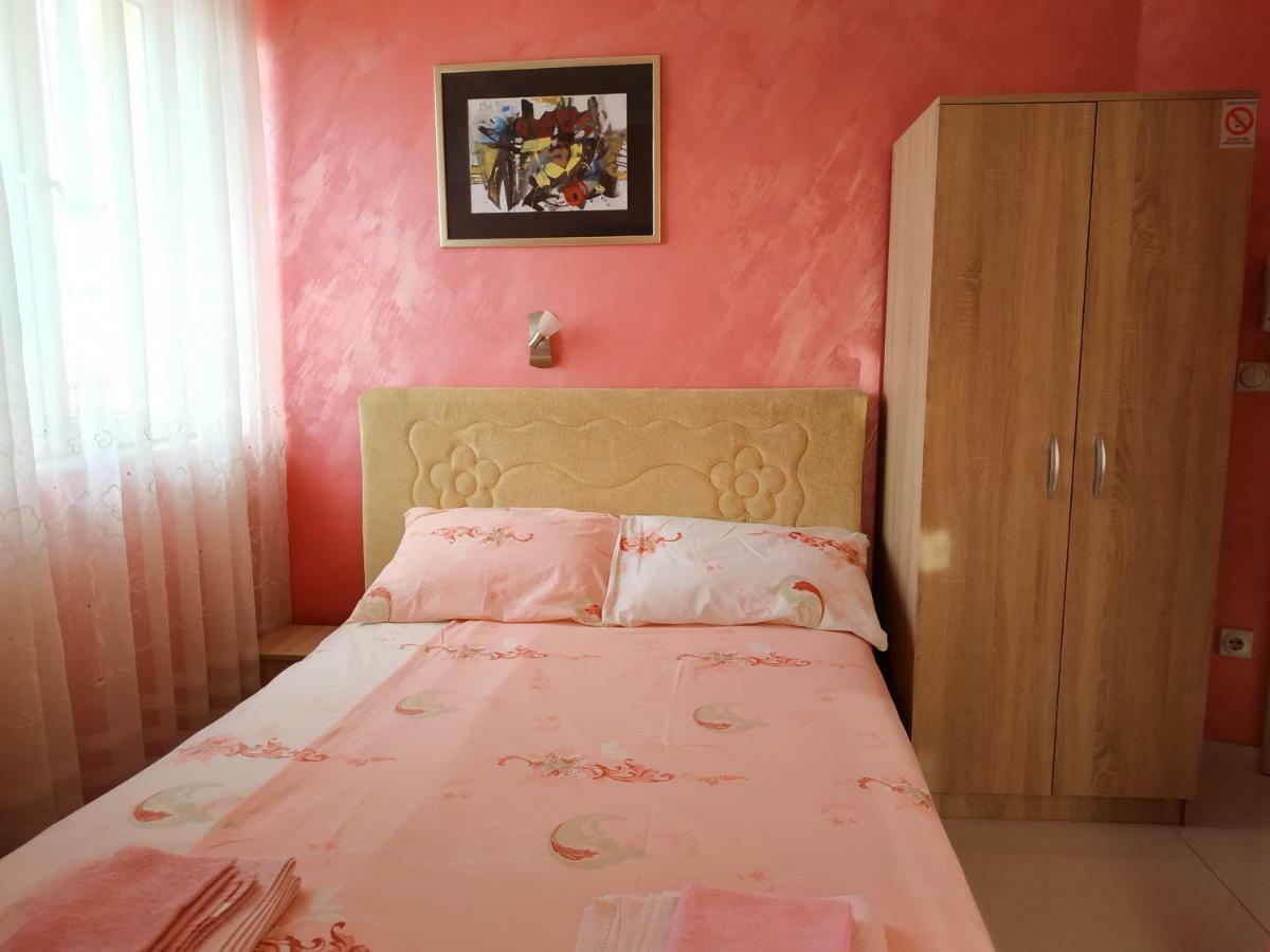 Apartmani Spasic Leskovac  Buitenkant foto