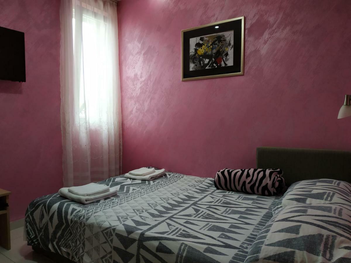 Apartmani Spasic Leskovac  Buitenkant foto